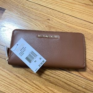 Brand new michael kors zip around wallet